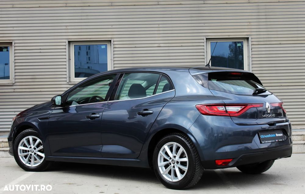 Renault Megane ENERGY dCi 110 EDC PLAY - 3