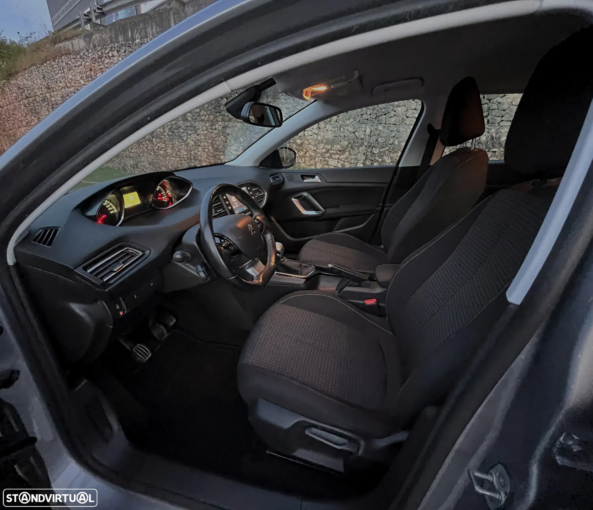 Peugeot 308 SW 1.5 BlueHDi Business Line - 10