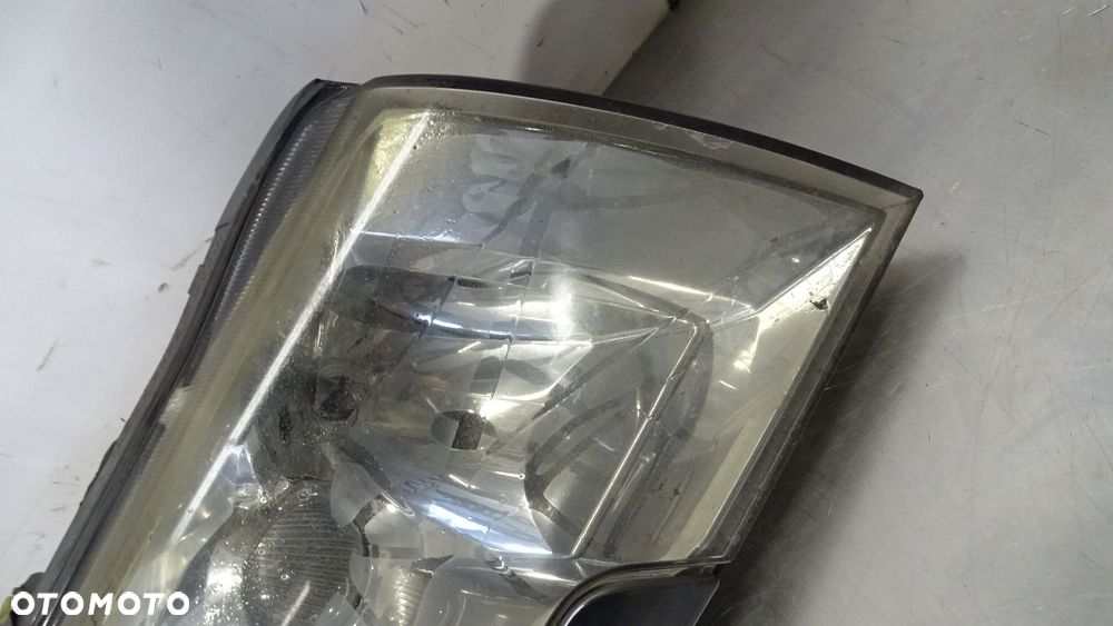 LAMPA PRAWA PRZEDNIA XENON SKODA SUPERB I 1.9TDI - 2