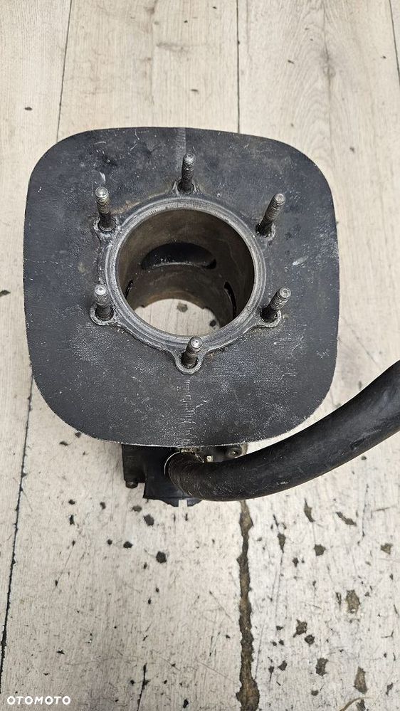 Oryginalny cylinder Yamaha IT465  4V400 - 4