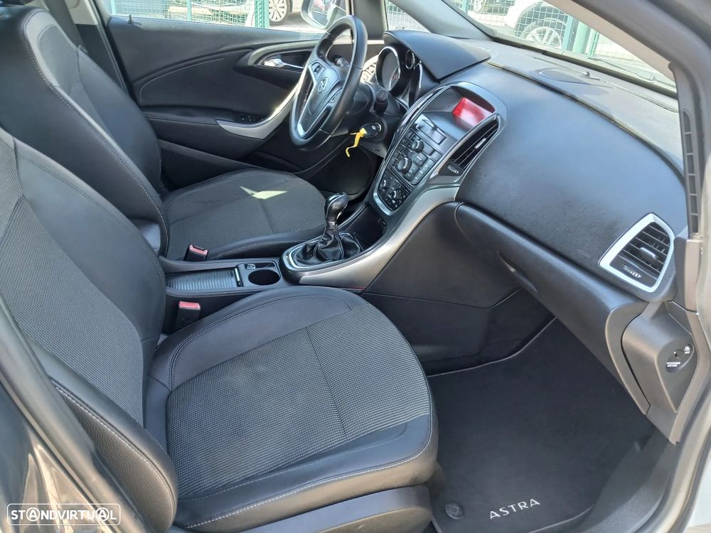Opel Astra 1.3 CDTI Cosmo S/S 106g - 23