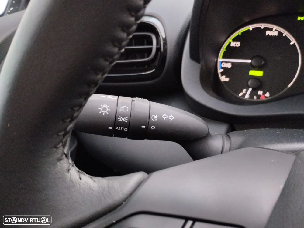 Mazda 2 1.5 L Hybrid VVT-i Agile - 11