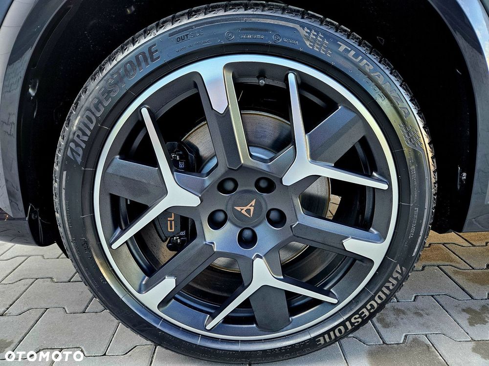 Cupra Formentor - 12