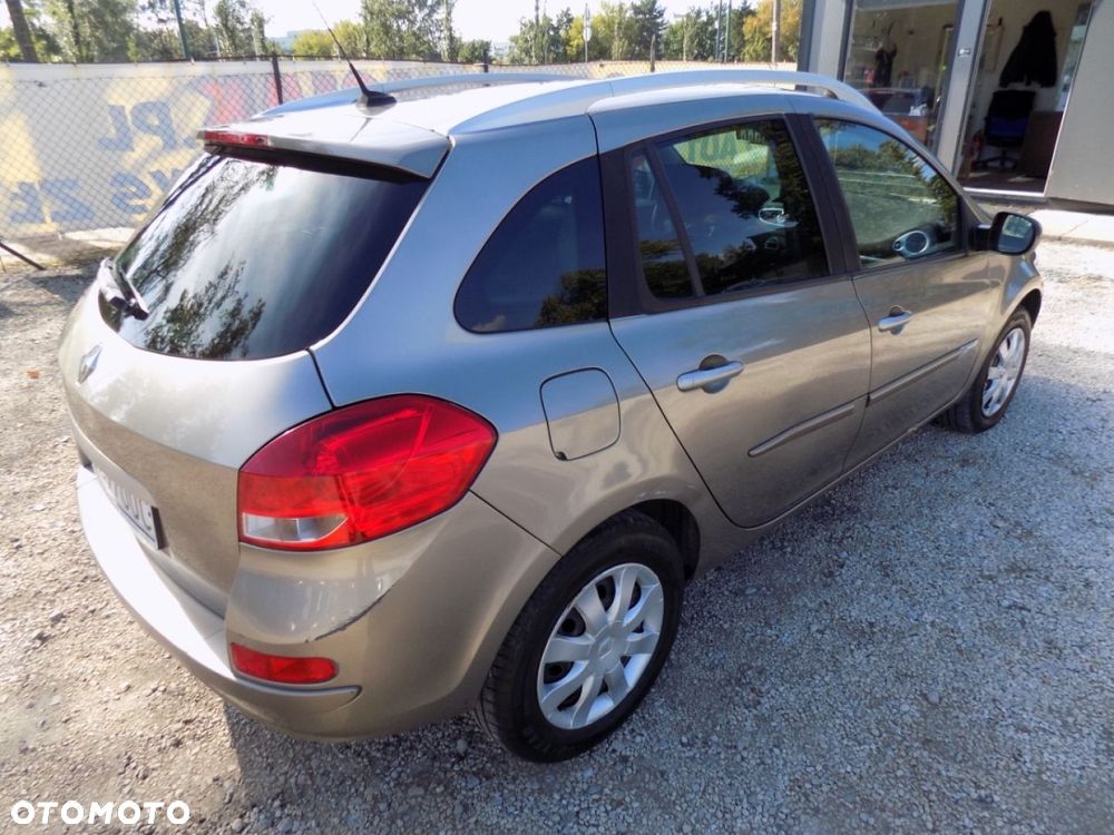 Renault Clio - 3