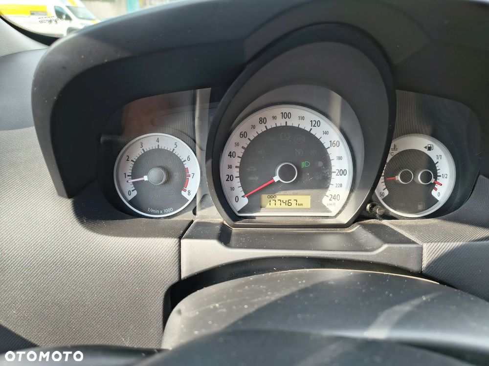 Kia Ceed 1.6 Comfort + - 20