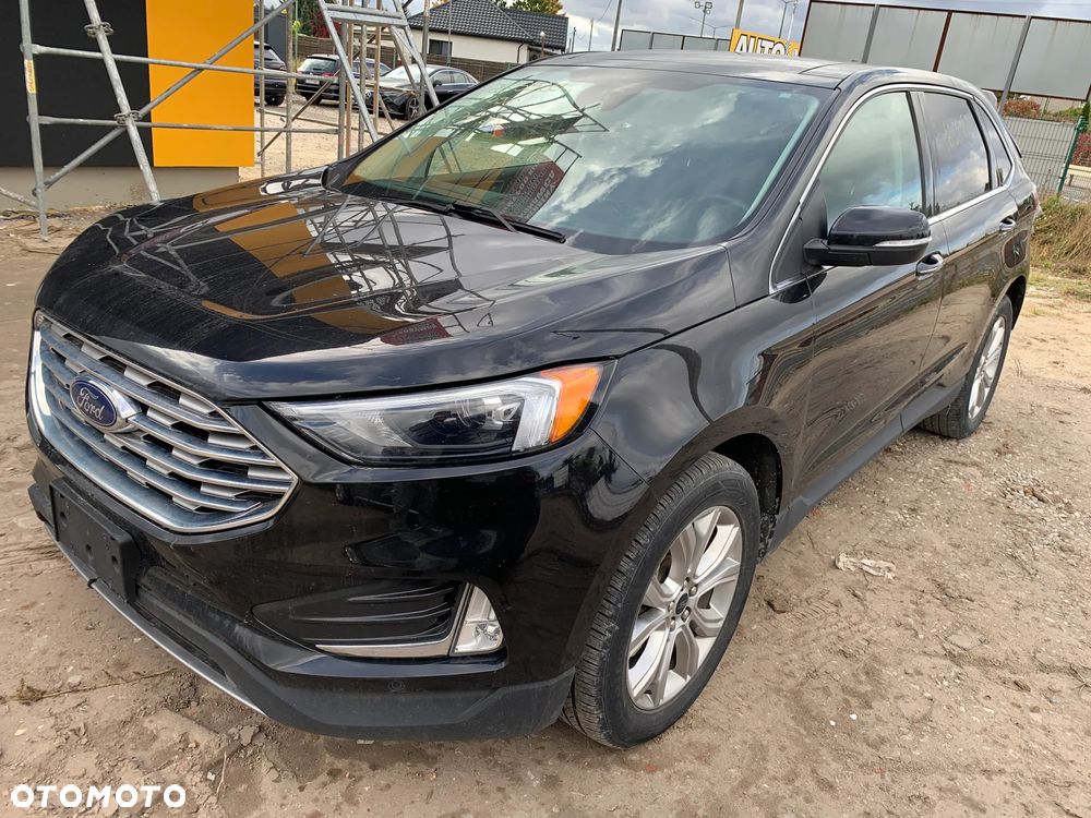 Ford Edge 2023 photo 2