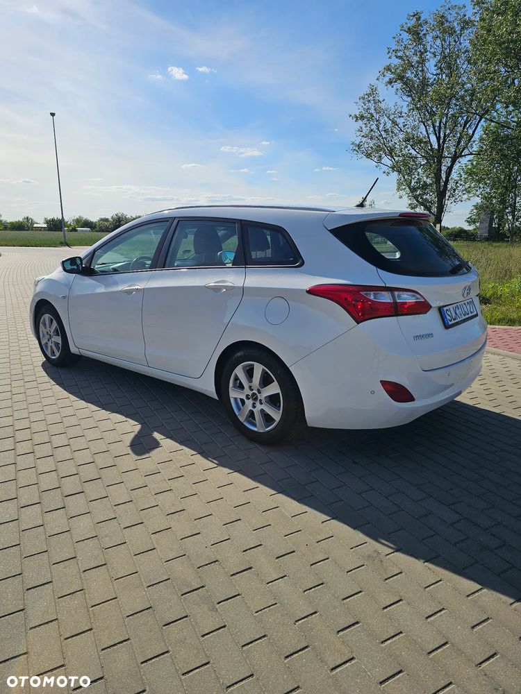 Hyundai i30 i30cw 1.4 Advantage - 5