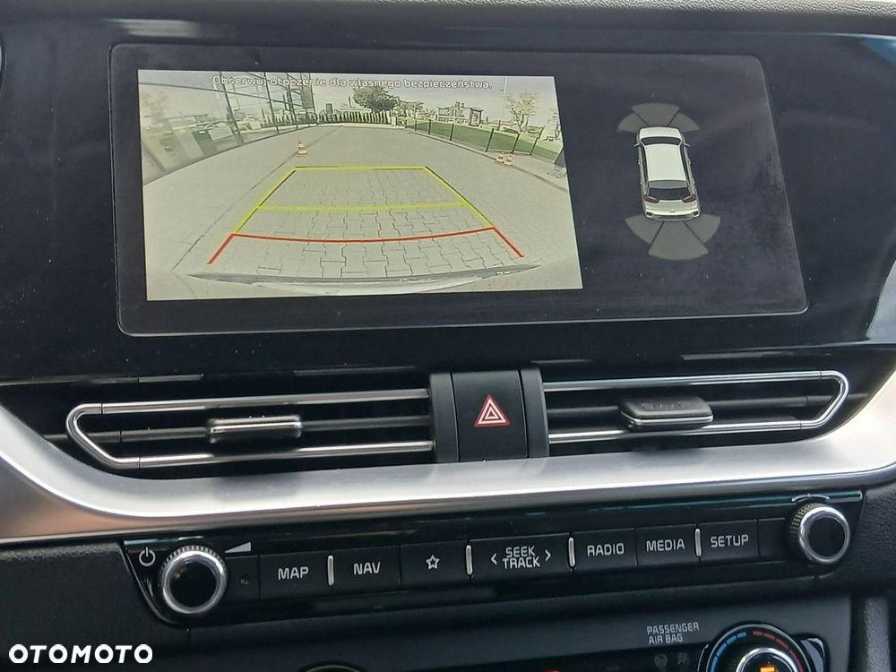 Kia Niro 1.6 GDI Hybrid Business Line - 25