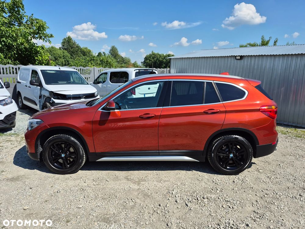 BMW X1 xDrive20i GPF xLine - 22