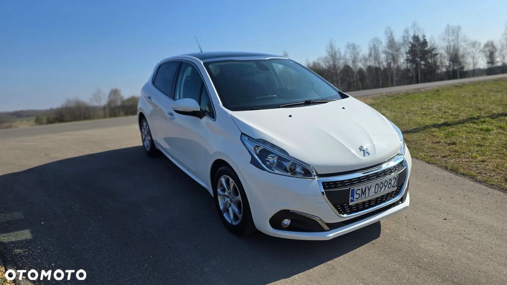 Peugeot 208 1.2 PureTech Allure - 2