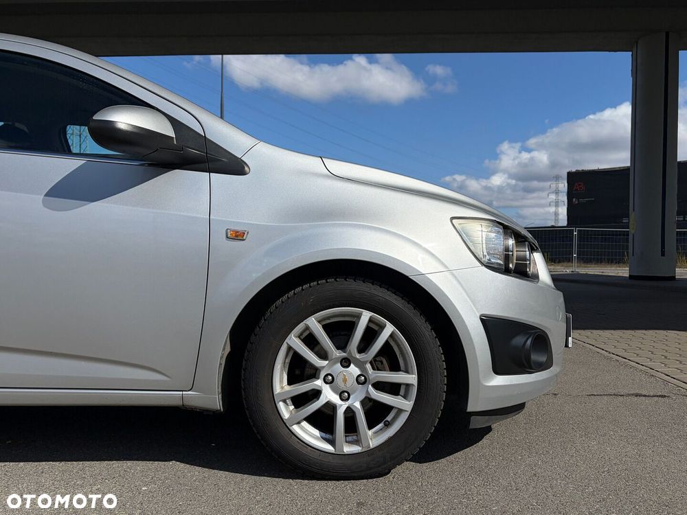 Chevrolet Aveo - 10