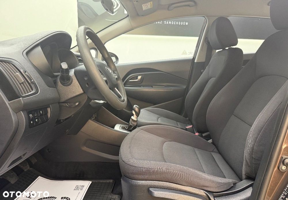 Kia Rio 1.1 CRDI Spirit - 24