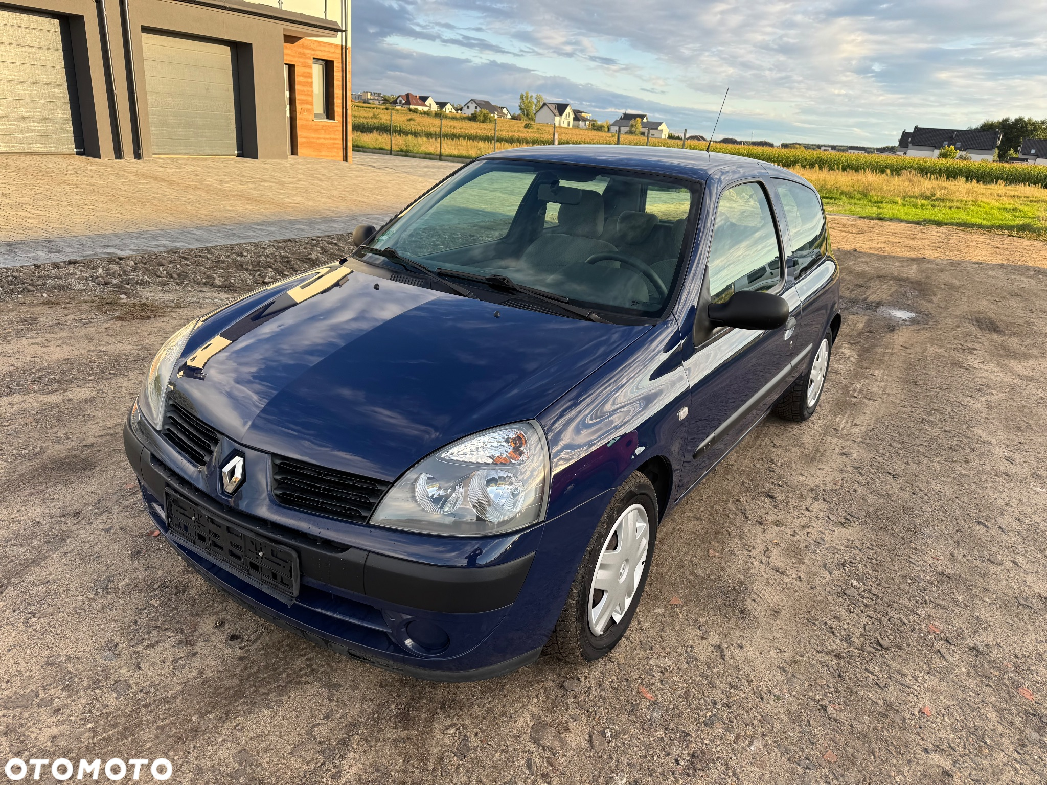 Renault Clio 1.2 Campus Access - 11