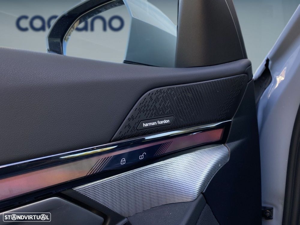 BMW 530 e Pack Desportivo M - 18