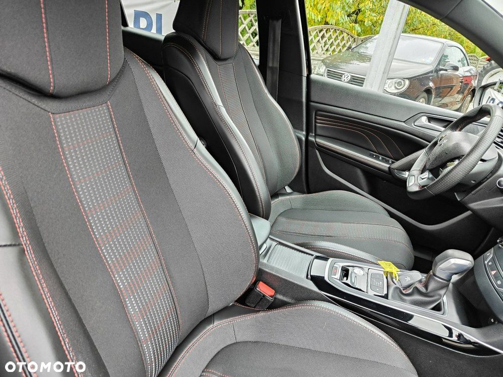 Peugeot 308 - 21