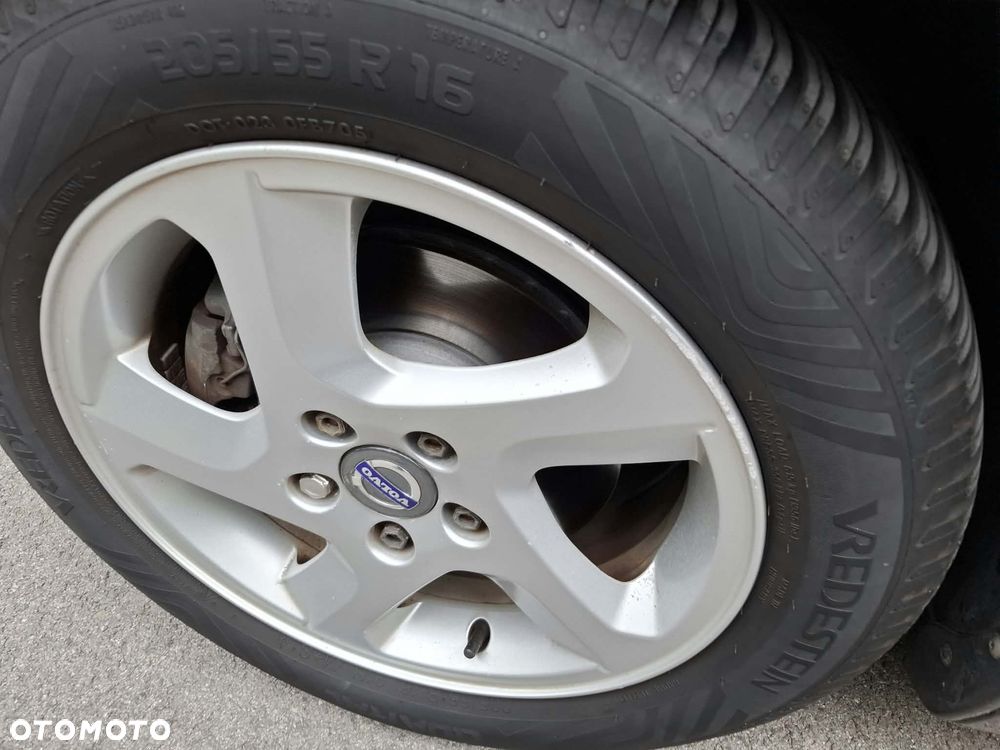 Volvo V50 - 25