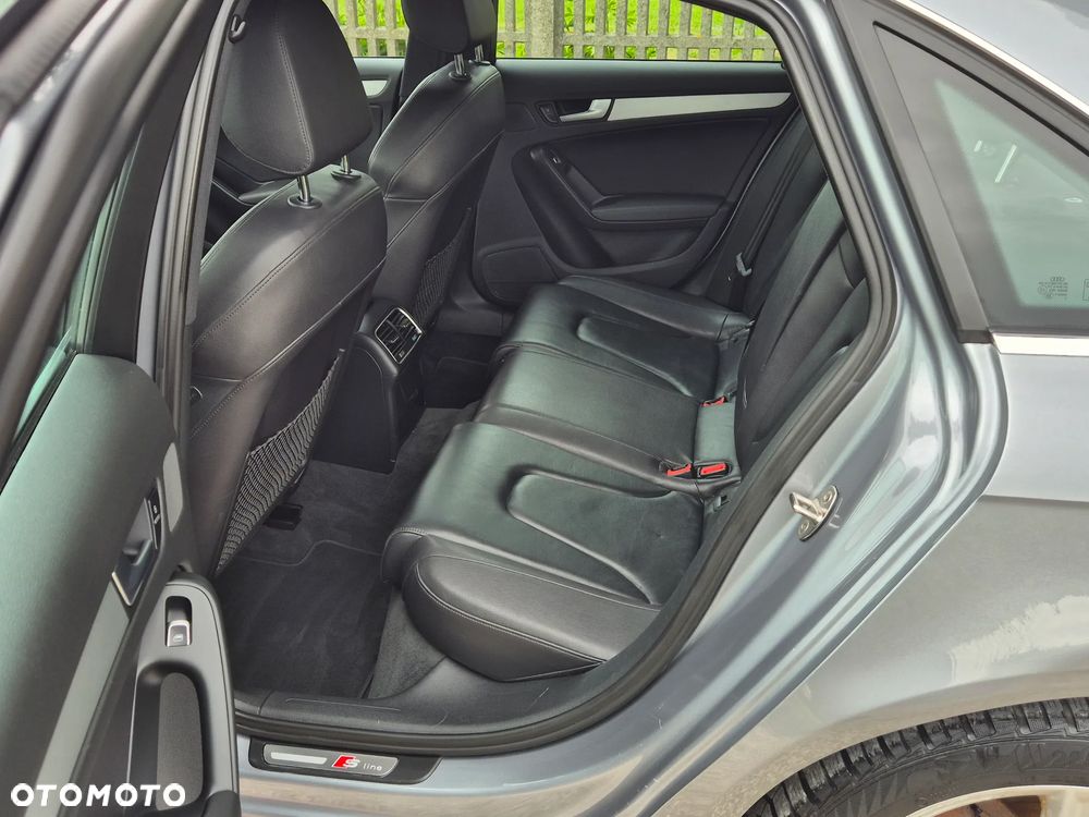 Audi A4 Limousine - 9