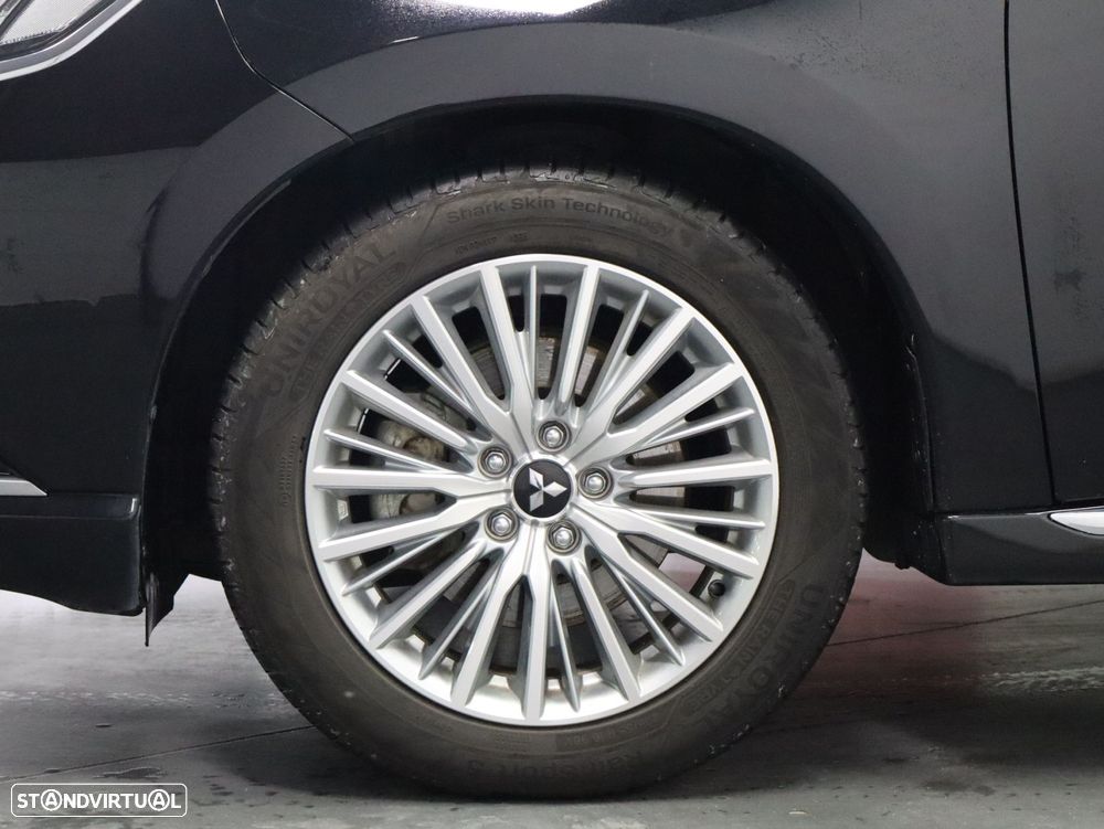 Mitsubishi Outlander 2.4 Instyle - 27