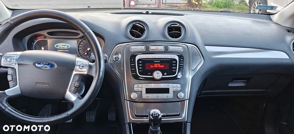 Ford Mondeo 2.0 Platinium X - 17