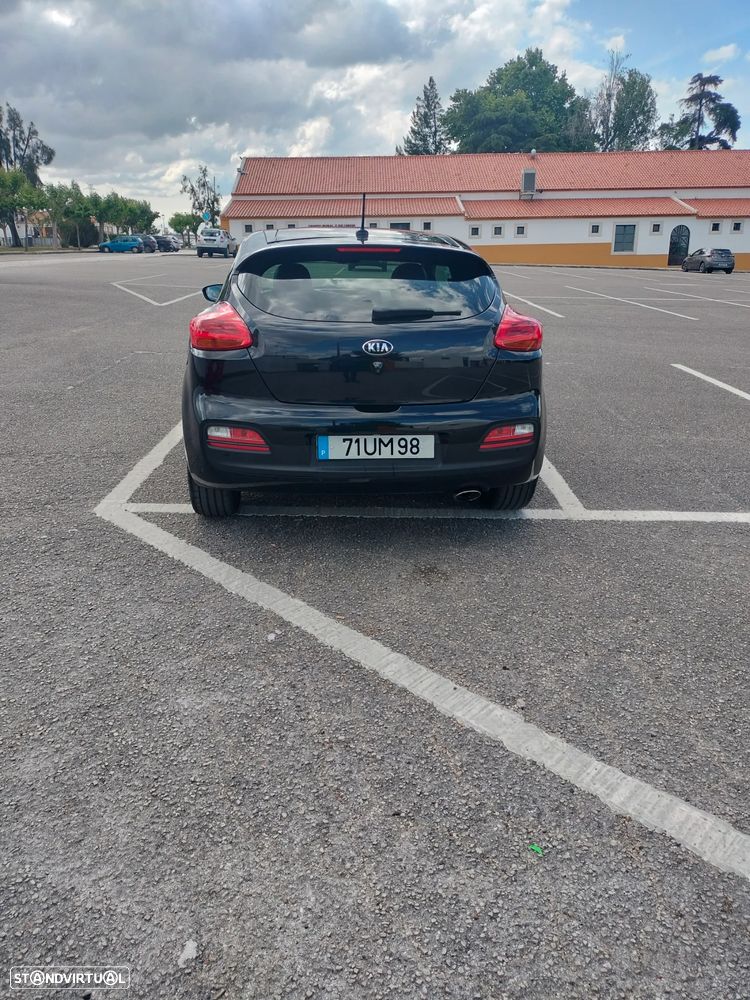 Kia ProCeed 1.6 CRDi 128 Spirit - 2