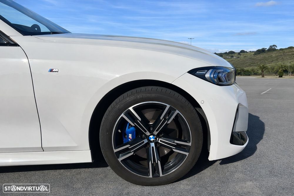 BMW 330 e Aut. M Sport - 12