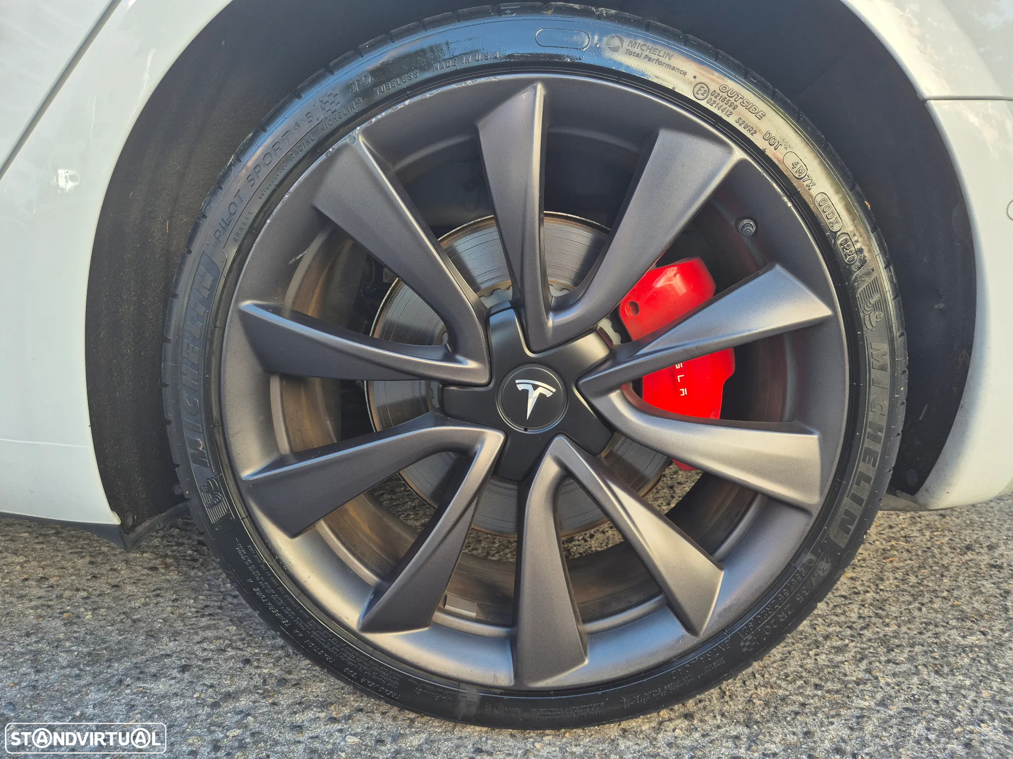 Tesla Model 3 Performance Dual Motor AWD - 4