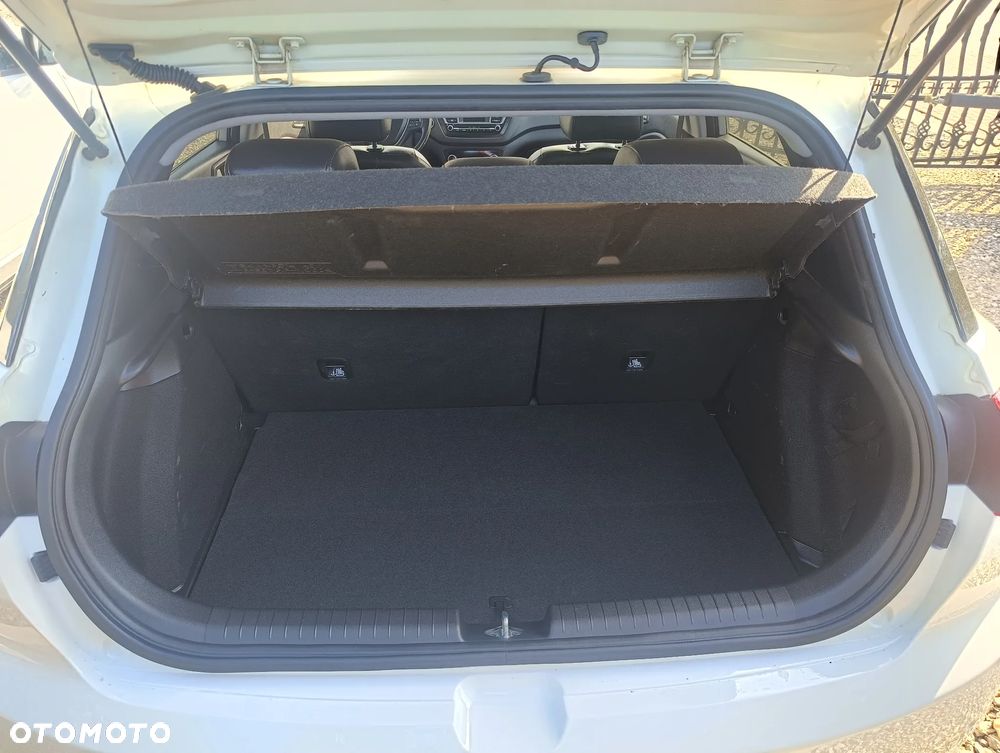 Hyundai i20 1.4 Premium - 12