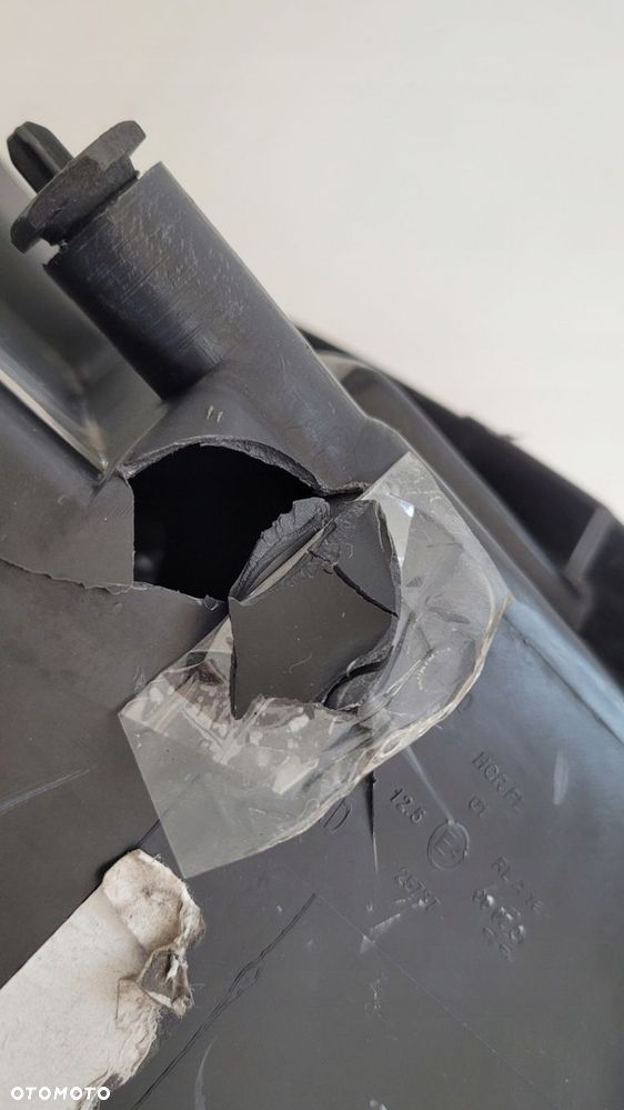 LAMPA PRAWA PRZÓD PRZEDNIA LEVC TX VN5 - 12