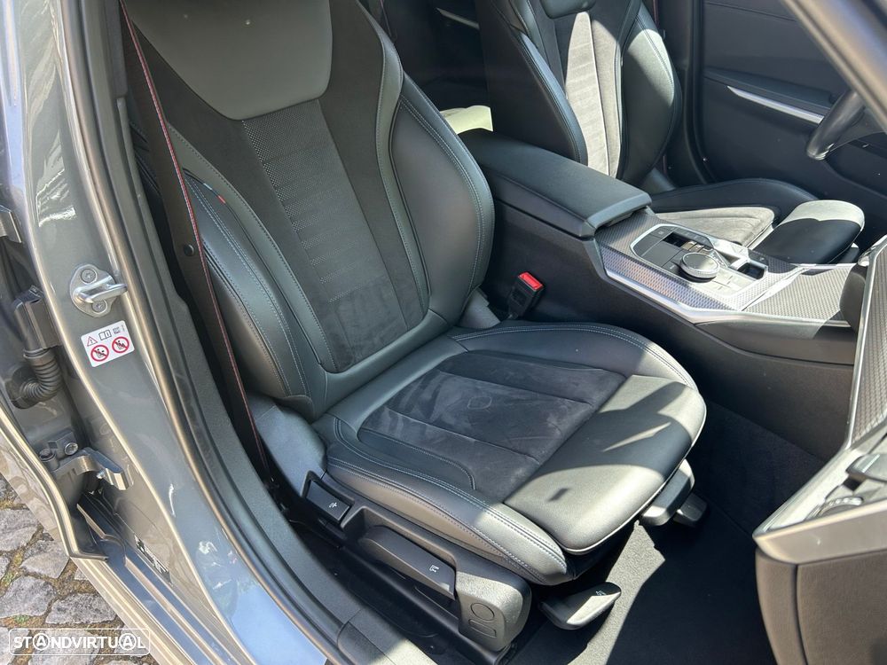 BMW 320 d Pack Desportivo M Auto - 17