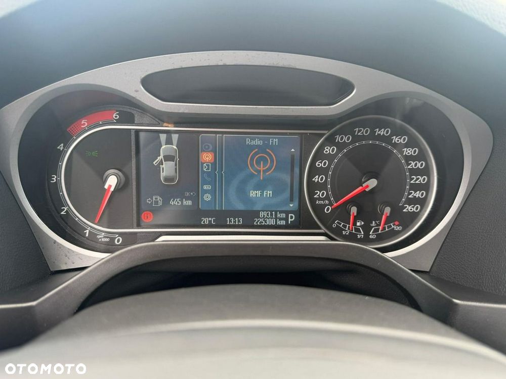 Ford S-Max - 6