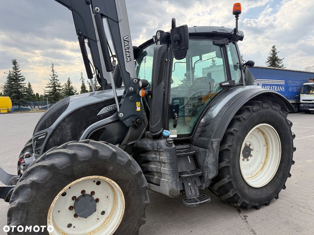 Valtra N174 - 11