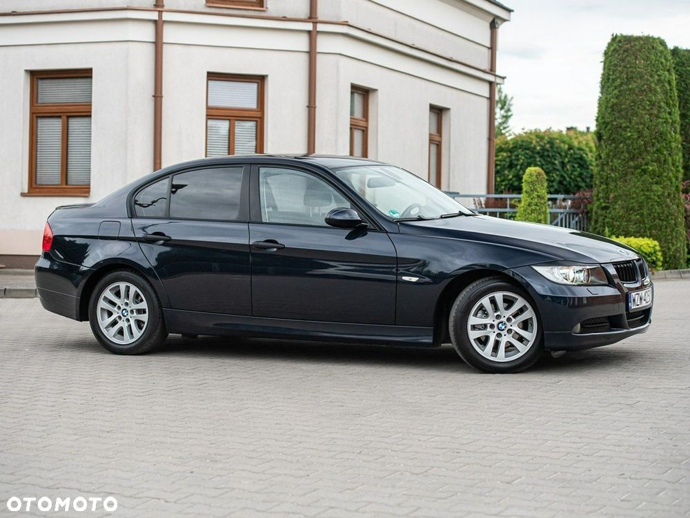 BMW Seria 3 - 18