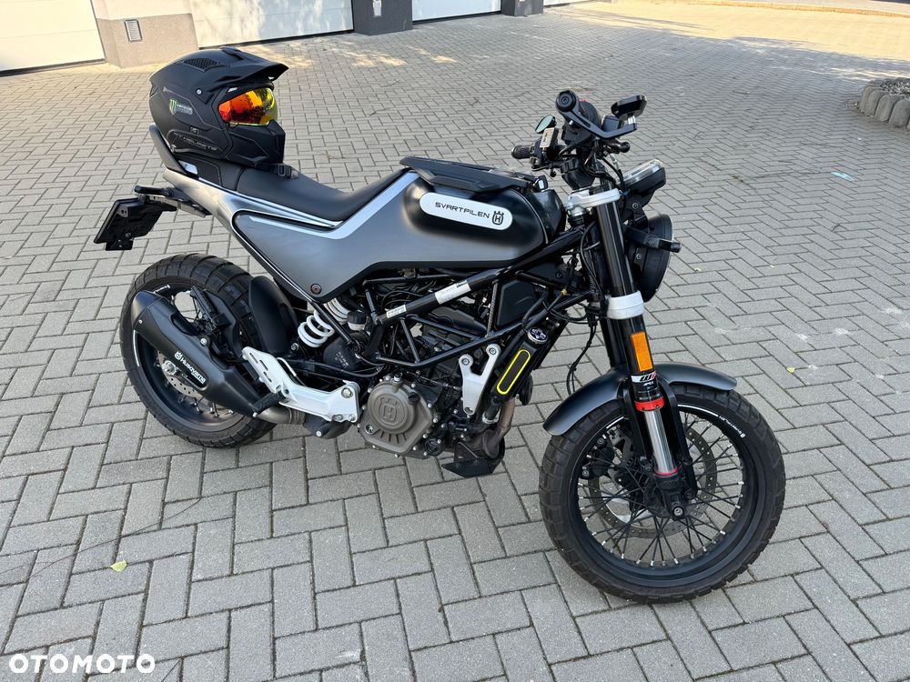 Husqvarna Svartpilen - 2