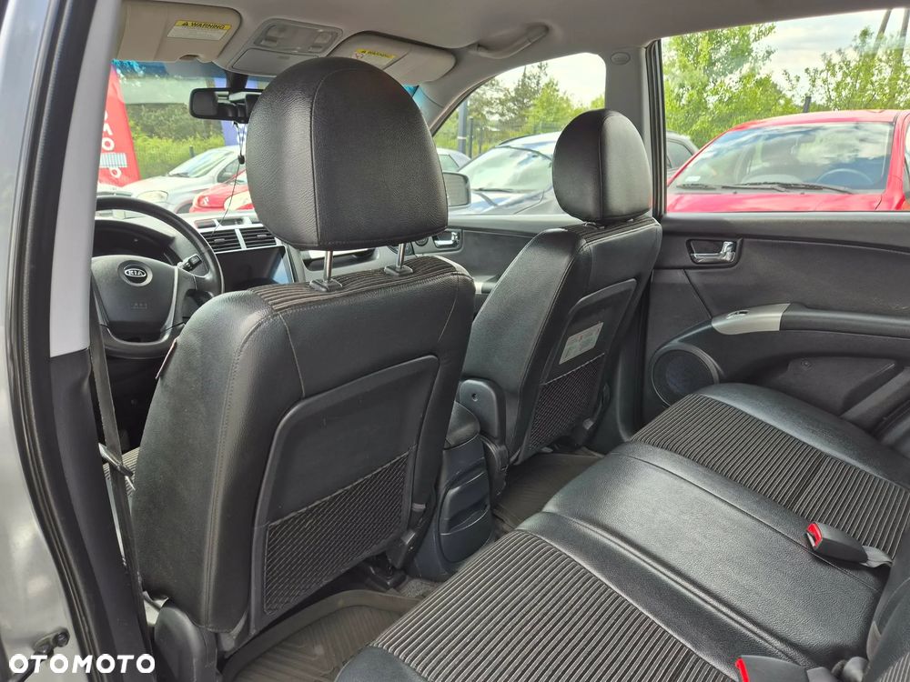 Kia Sportage 2.0 CRDI 4WD Cup - 28