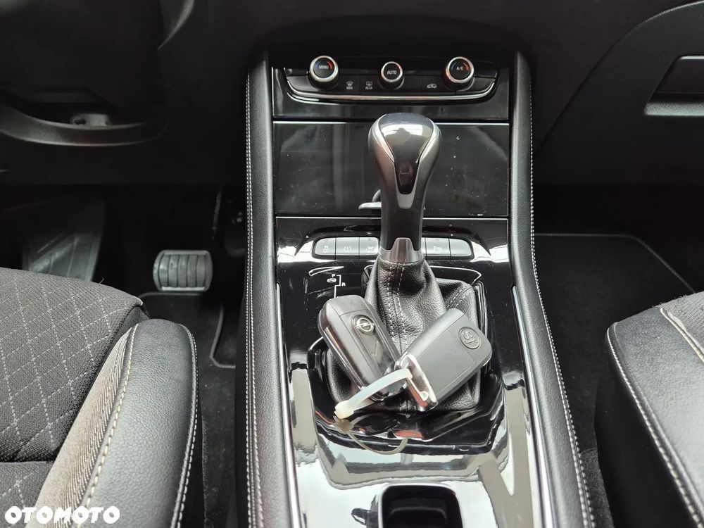 Opel Grandland X 1.5 CDTI Design Line S&S - 28