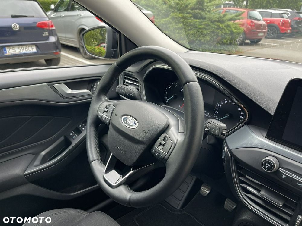 Ford Focus - 31
