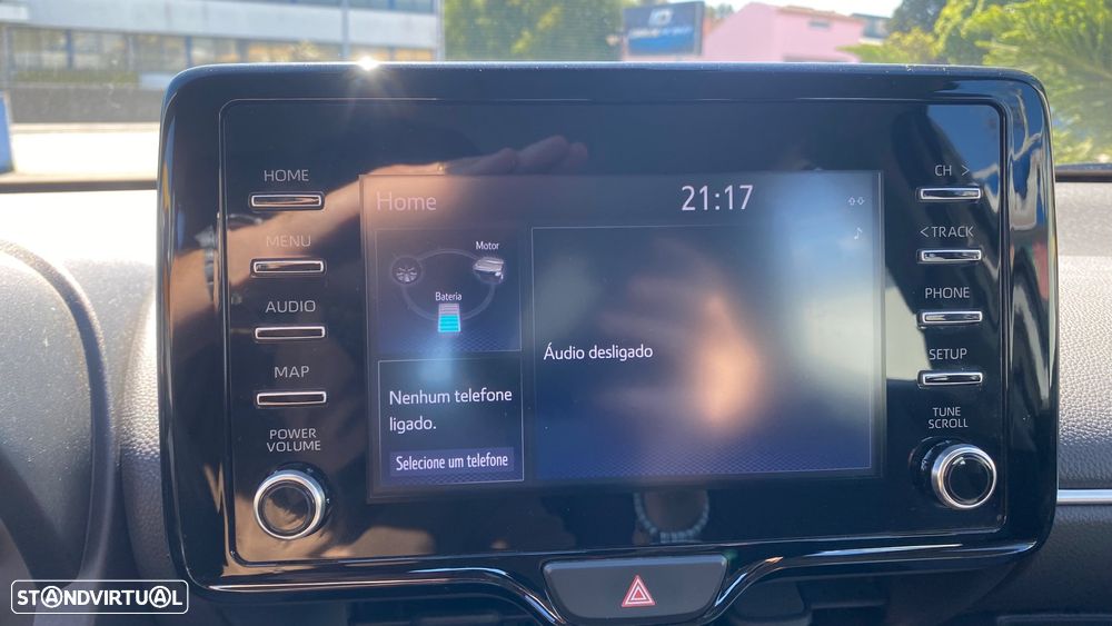 Toyota Yaris 1.5 HDF Comfort - 34