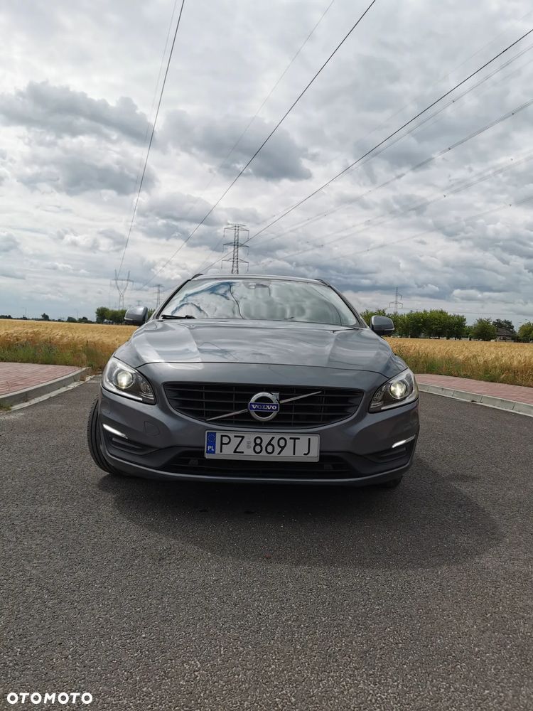 Volvo V60 D3 Drive-E Kinetic - 11