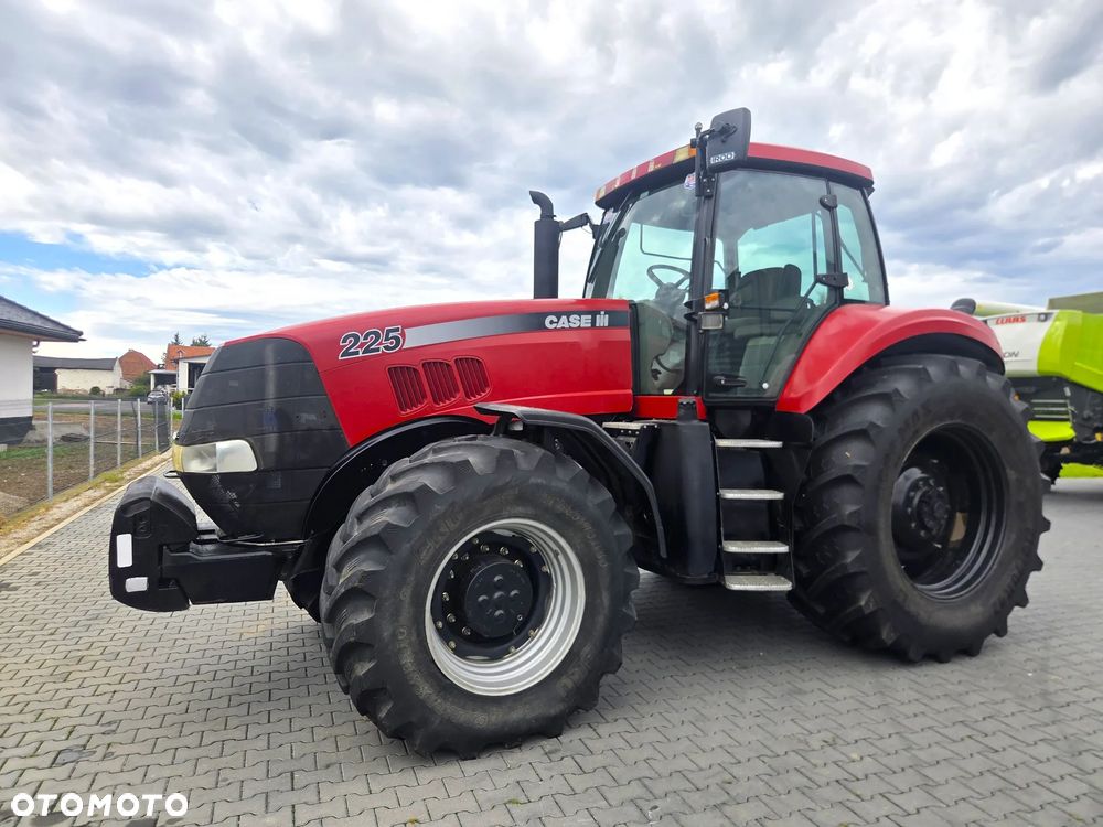 Case IH Magnum 225 2008 Rok, Nie Malowany, Stan Idealny - 11