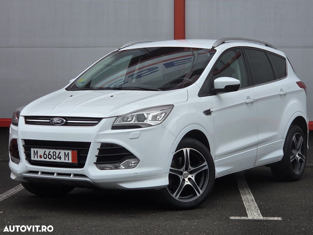 Ford Kuga 2.0 TDCi 2x4 ST-Line - 1