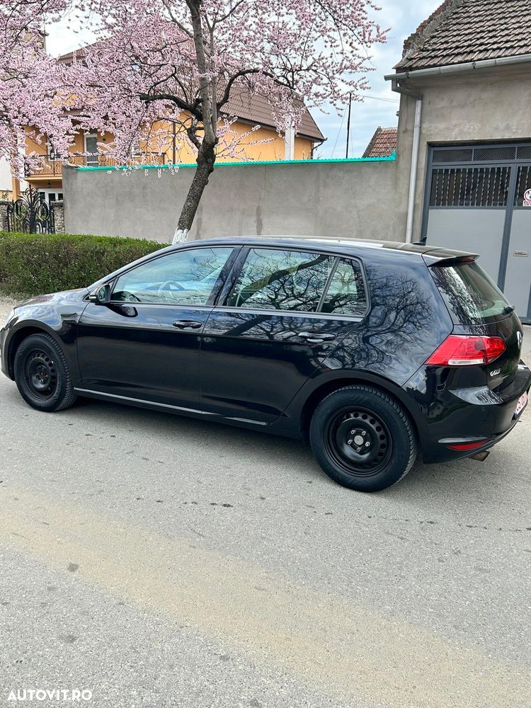 Volkswagen Golf 1.2 TSI BlueMotion Technology Comfortline - 11