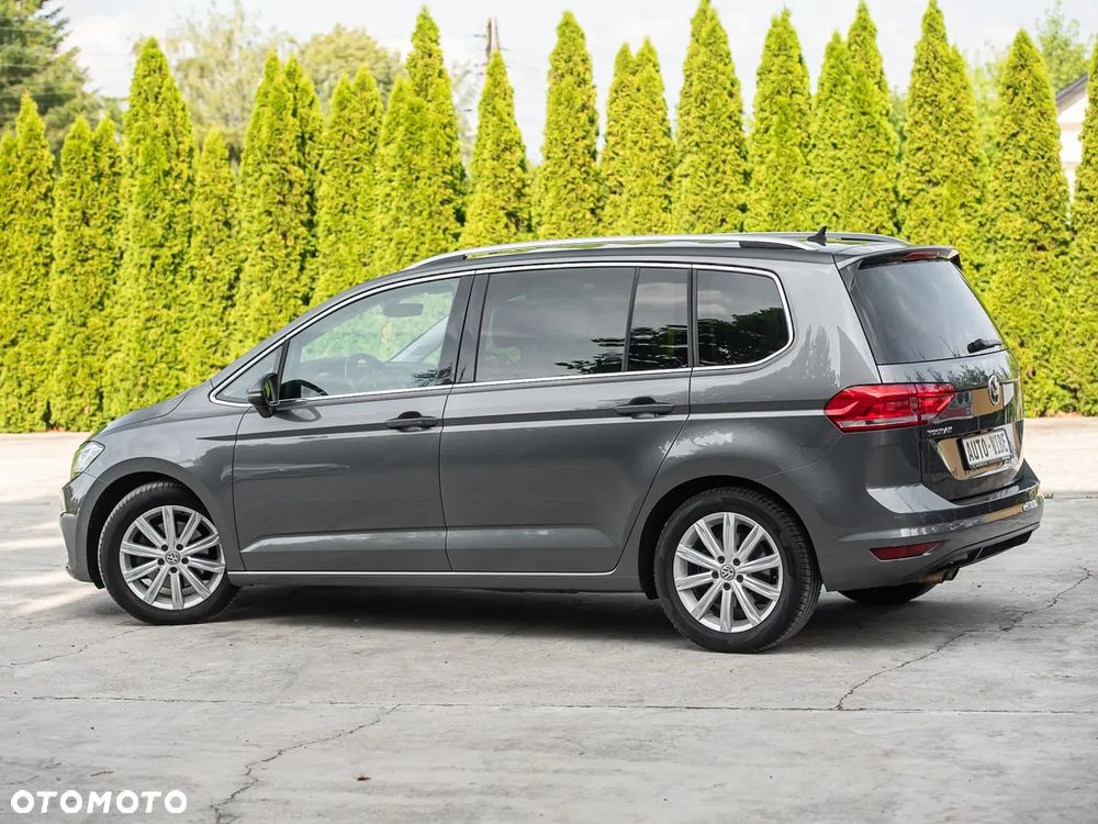 Volkswagen Touran 1.8 TSI (BlueMotion Technology) DSG Highline - 10