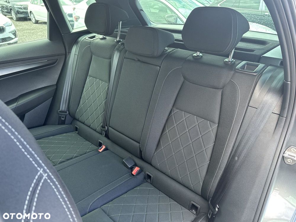 Skoda Karoq 1.5 TSI ACT Sportline DSG - 24