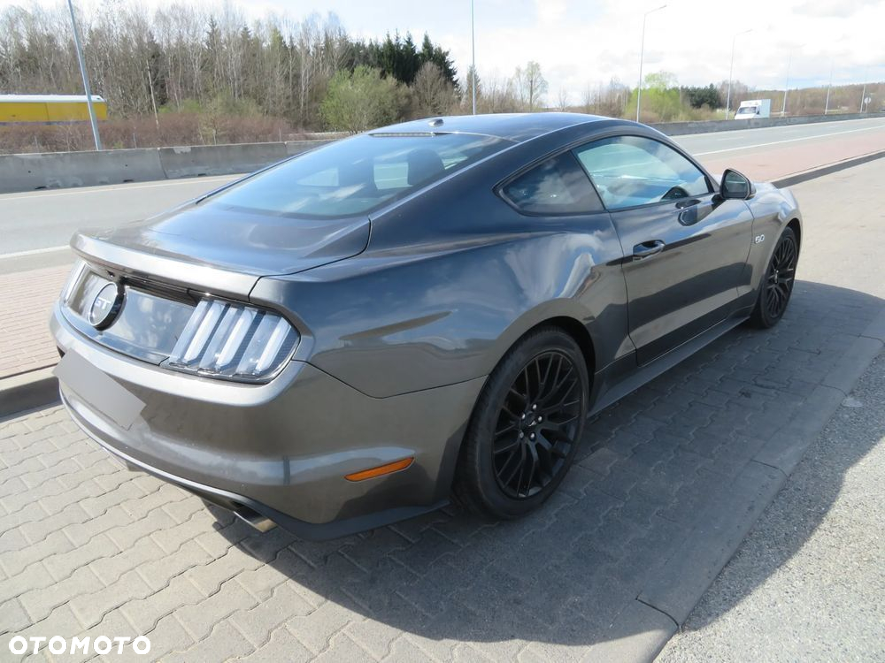 Ford Mustang 5.0 V8 GT - 9
