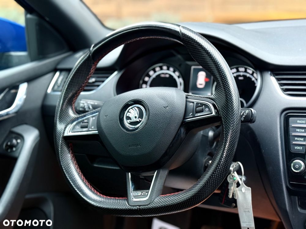 Skoda Octavia 2.0 TDI RS - 26