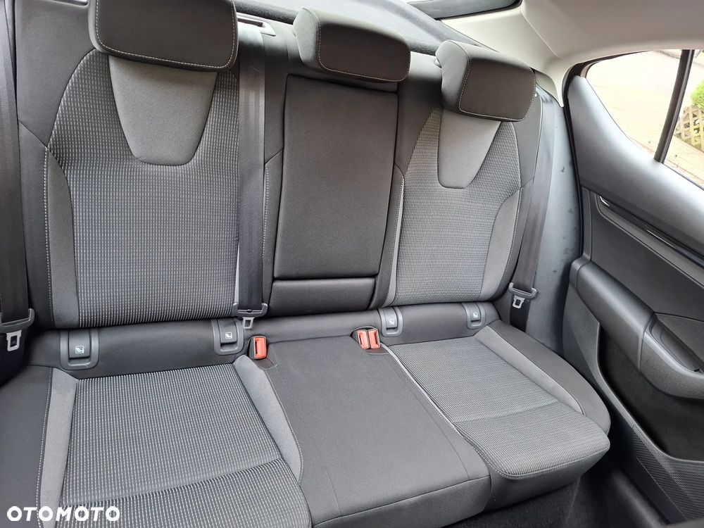 Skoda Octavia 1.5 TSI ACT Ambition - 28