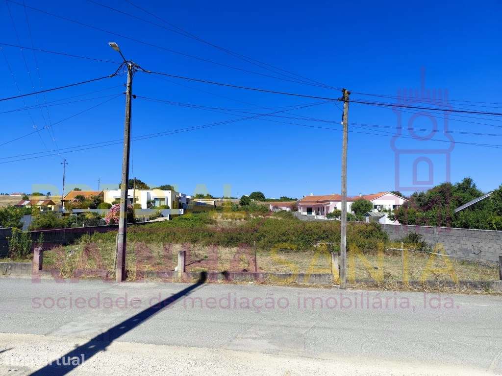 Terreno urbano com projecto aprovado para construir a sua casa dos ... - Grande imagem: 2/8