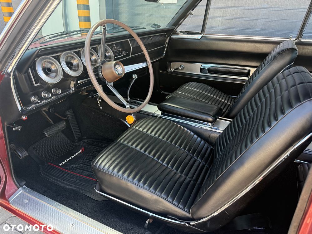 Dodge Charger - 10