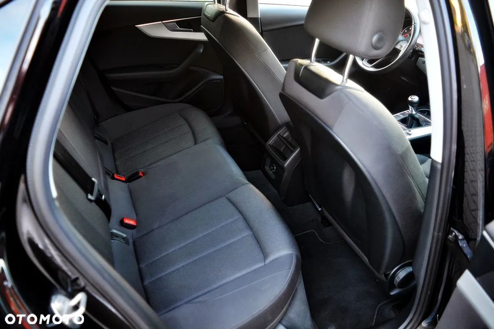 Audi A4 Limousine 2.0 TDI ultra - 8