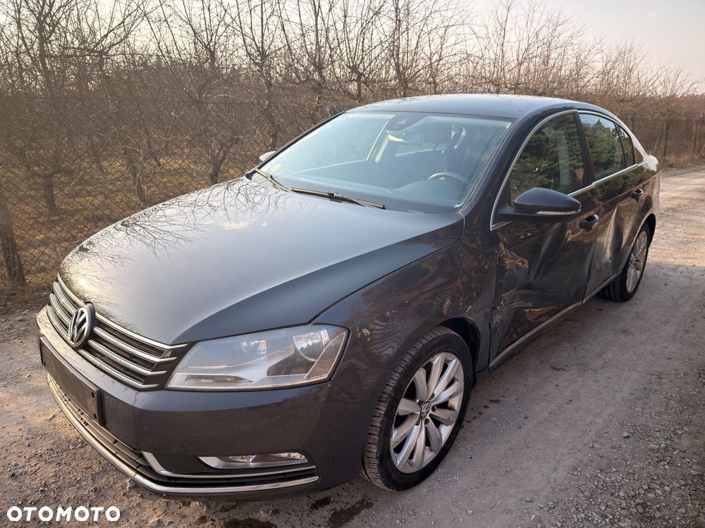 Volkswagen Passat 1.6 TDI BlueMotion - 1